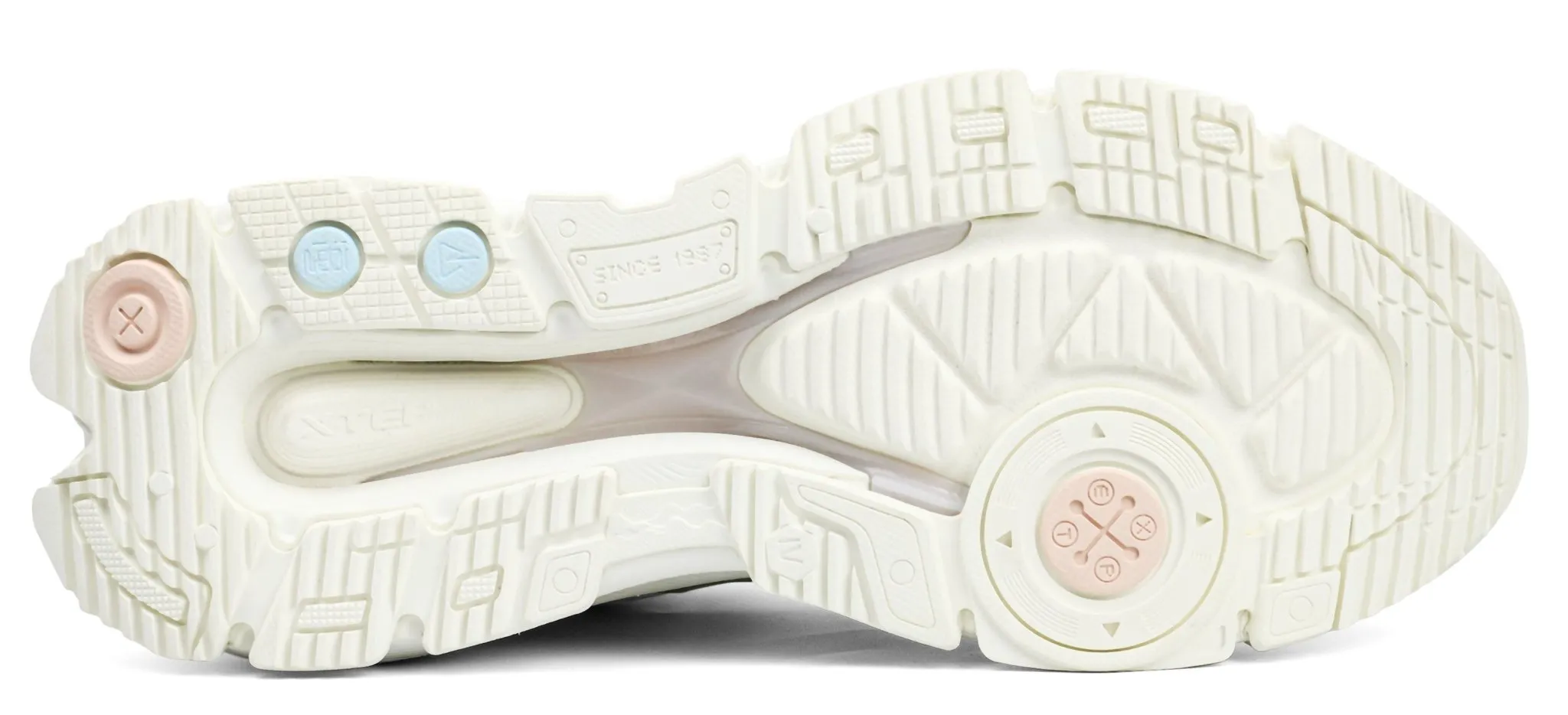 XTEP Women's Sneakers High-Air